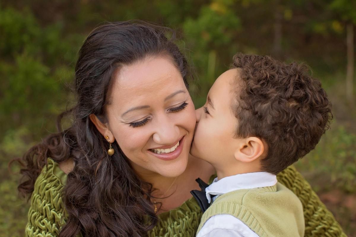 LOS GASTOS ORDINARIOS Y EXTRAORDINARIOS DE LOS HIJOS